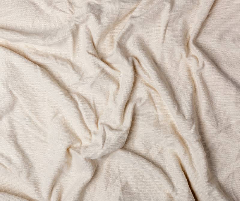 Vải Cotton 4 chiều thường dễ bị nhăn khi sử dụng 