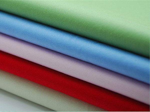 Chất liệu vải thun cotton trong may áo thun đồng phục