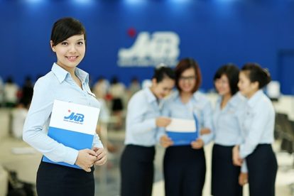 Những Mẫu Đồng Phục Ngân Hàng Đẹp Nhất Hiện Nay