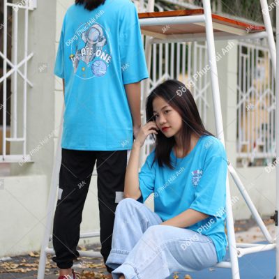 Mẫu áo lớp oversize cổ tròn màu xanh da trời 9A