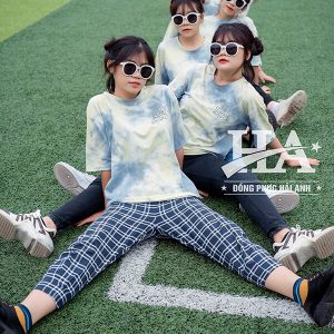 mẫu áo lớp Tie dye 15
