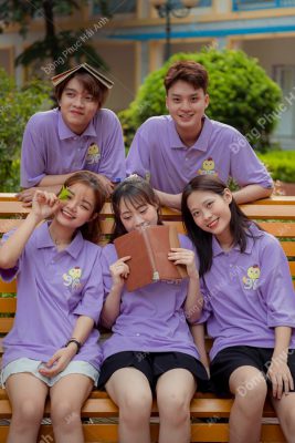 Mẫu áo lớp polo oversize màu tím Thanos
