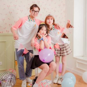 Mẫu áo lớp Retro cổ trami thời thượng
