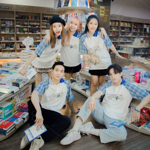 Phối đồ cùng với áo lớp Young Mocha