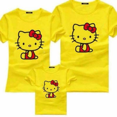 Mẫu áo lớp màu vàng hình mèo kitty