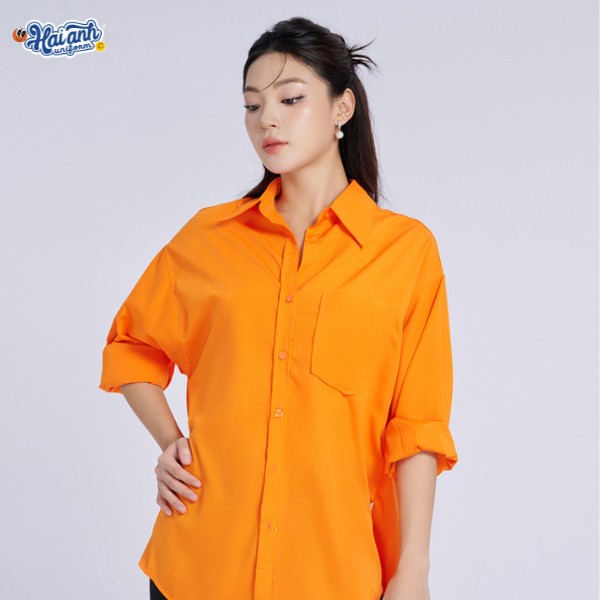 Mẫu áo sơ mi đồng phục màu cam trơn dài tay