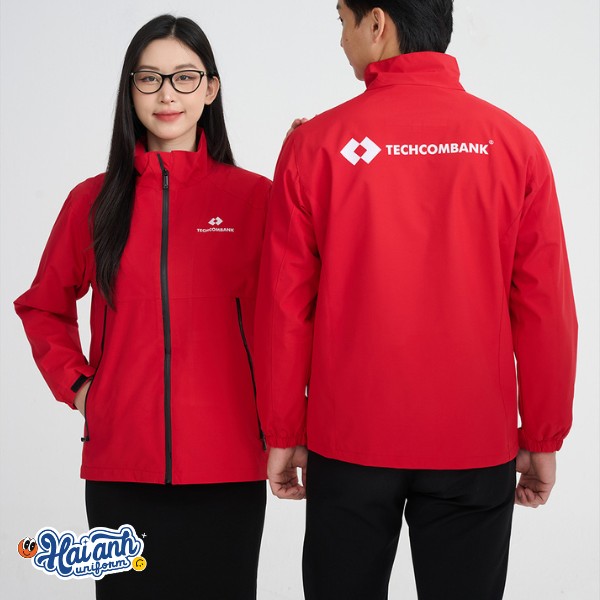 Mẫu áo khoác đồng phục màu đỏ đun basic