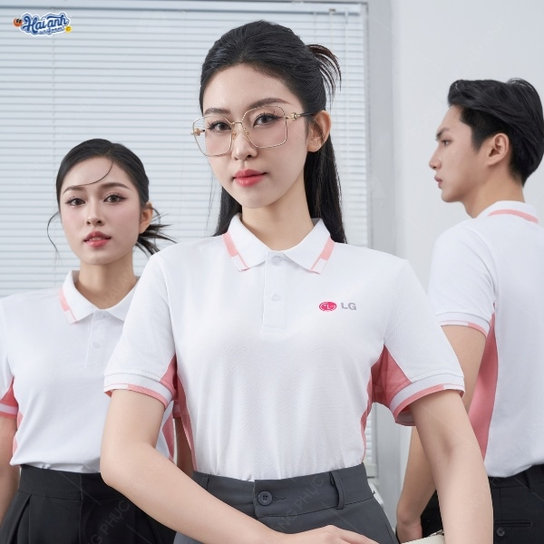 Chất liệu vải Piquecool cao cấp, thoáng khí, co giãn và mềm mại.
