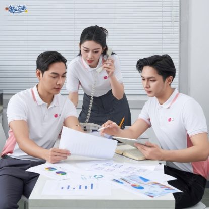 Form vừa vặn cân đối mang lại vẻ ngoài chỉn chu, lịch sự cho người mặc