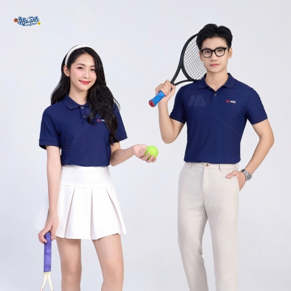 Áo được may từ chất liệu Coolmate bền đẹp, ít nhăn xù