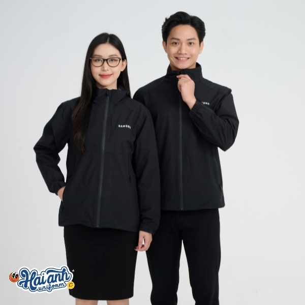 Mẫu áo khoác màu đen trơn basic