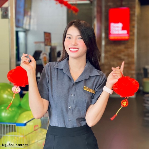 Đồng phục sơ mi Lotteria cho bộ phận quản lý