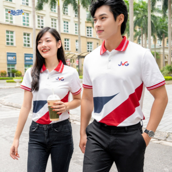 Áo thiết kế theo phom regular fit vừa vặn, dễ phối đồ cho cả nam và nữ