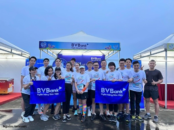Mẫu áo thun đồng phục ngân hàng Bản Việt
