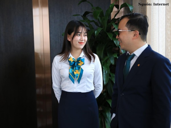 Mẫu áo sơ mi đồng phục hiện tại của BIDV