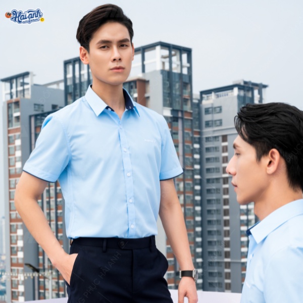 Mẫu áo sơ mi SCB do Hải Anh Uniform thiết kế năng động, hiện đại