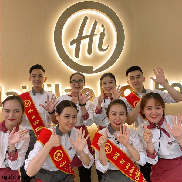 Đồng phục của Haidilao giúp nâng tầm hình ảnh thương hiệu