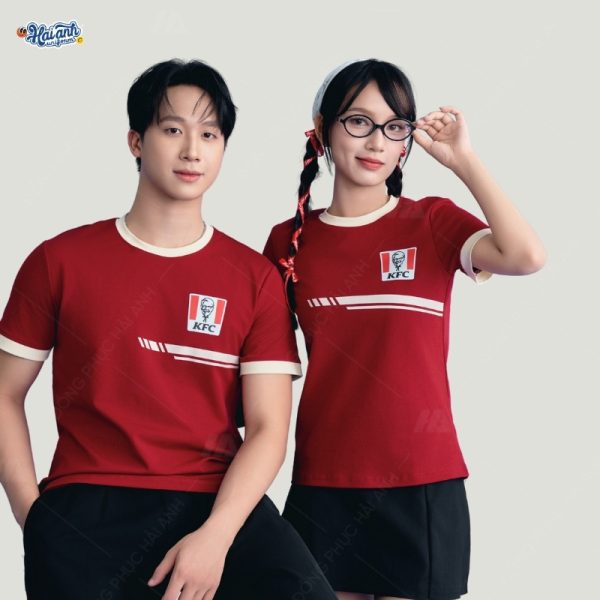 Áo polo KFC được may từ vải Cotton Ultimate co giãn, thông thoáng
