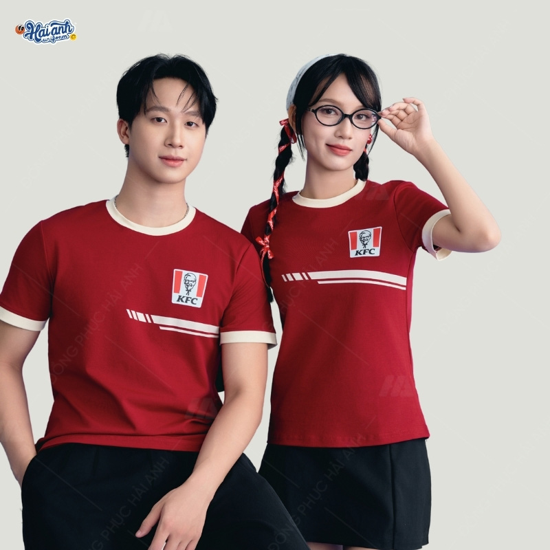 Áo polo KFC được may từ vải Cotton Ultimate co giãn, thông thoáng