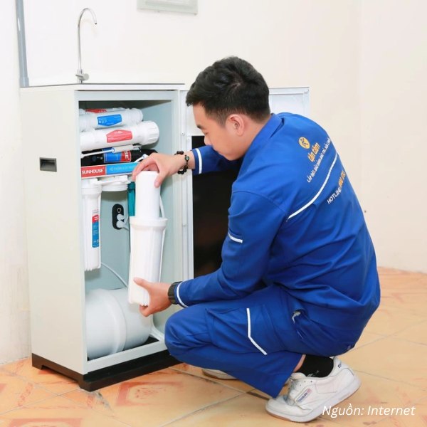Đồng phục bảo hộ dành cho đội ngũ kỹ thuật viên Điện Máy Xanh