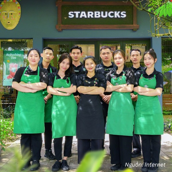 Thiết kế tạp dề Starbucks vừa năng động, vừa giữ phong cách riêng.