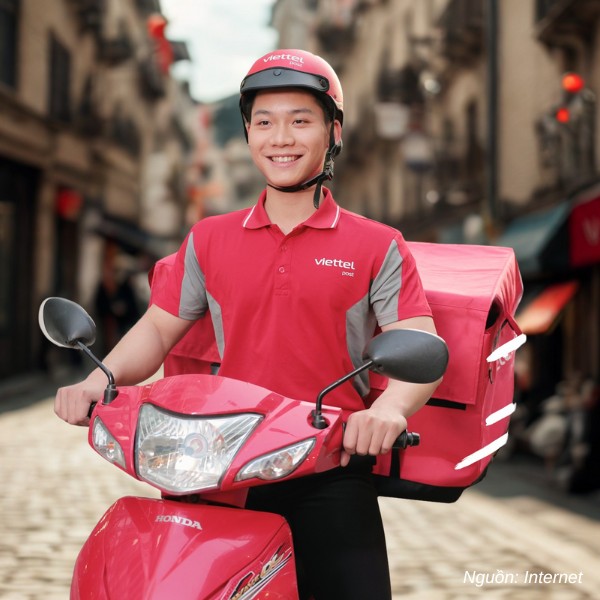 Thiết kế polo đồng phục giao hàng Viettel Post