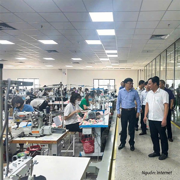 Xưởng may Hoa Sen - Đơn vị may đo đồng phục theo yêu cầu tại Phú Thọ
