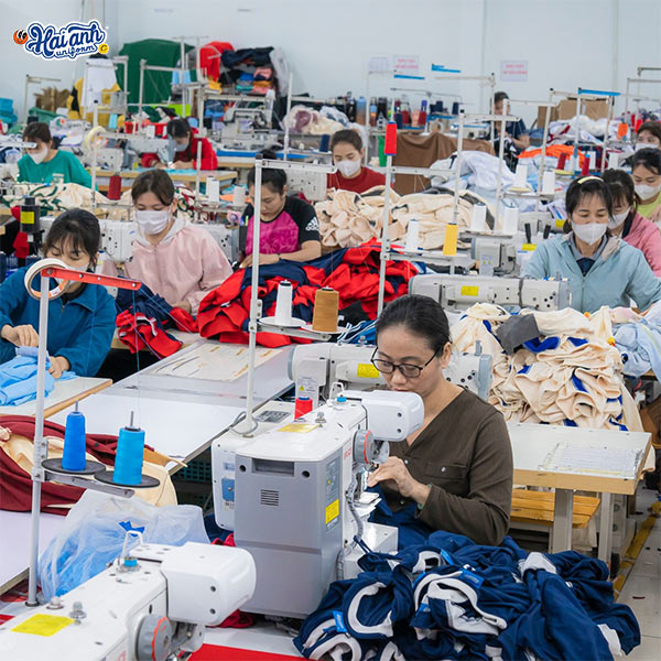 Hải Anh Uniform - Xưởng may đồng phục quy mô lớn, hiện đại