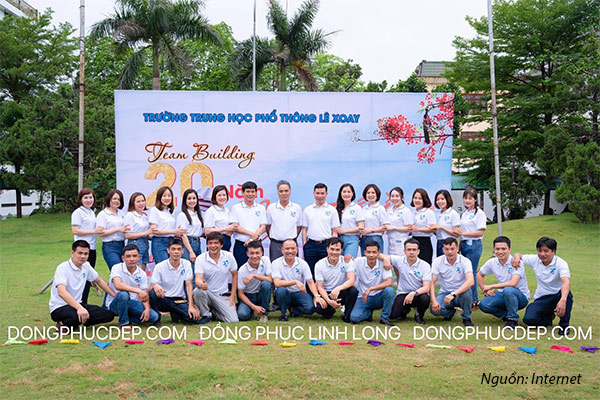 May đồng phục học sinh thiết kế trẻ trung, hợp xu hướng