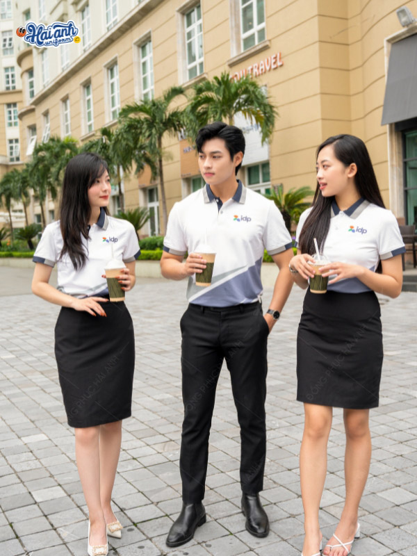 Mẫu áo polo đồng phục công ty màu trắng phối thân IDP