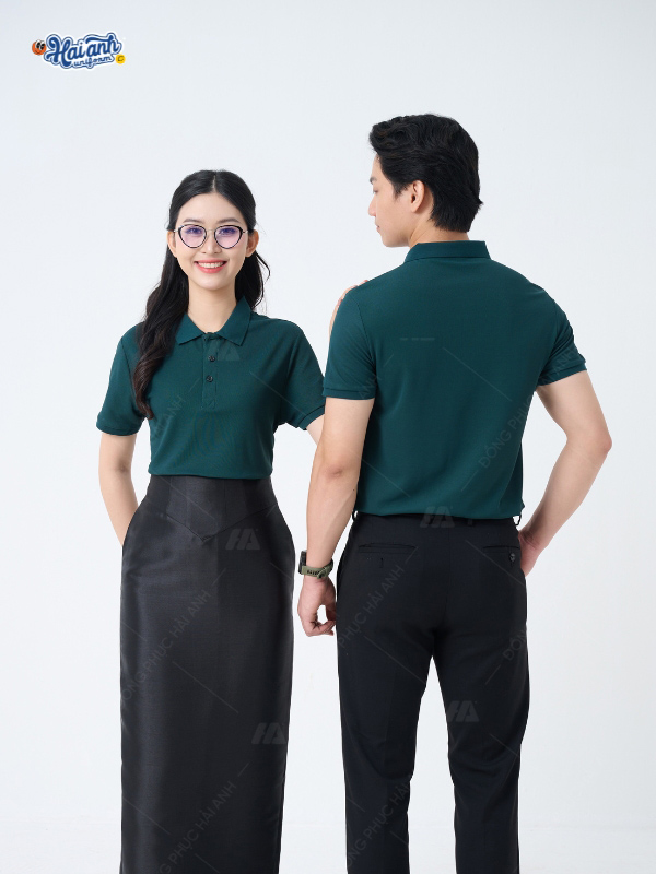 Điểm đặc trưng trong thiết kế polo màu xanh ve chai