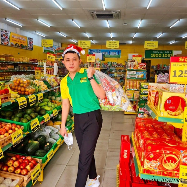 Thiết kế áo quản lý Bách Hóa Xanh cổ polo