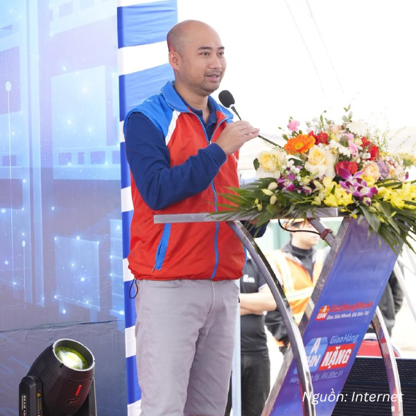 Thiết kế áo gile đồng phục tại Giao Hàng Nhanh