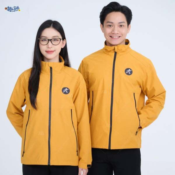 Mẫu thiết kế áo khoác Thế Giới Di Động từ Hải Anh Uniform