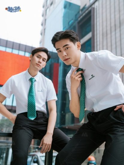 Mẫu áo đồng phục Vietcombank kiểu sơ mi ngắn tay-2