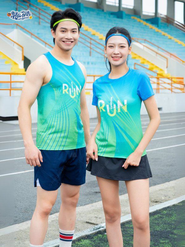 Thiết kế áo thun đồng phục mát mẻ, thông thoáng