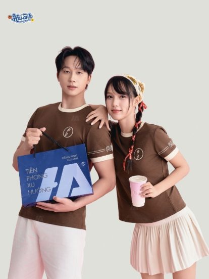 Mẫu đồng phục Phê La màu nâu-2