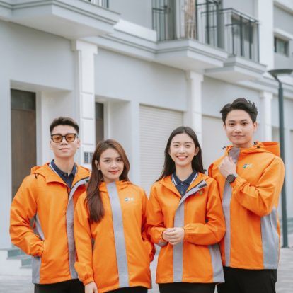 Mẫu Áo Khoác Đồng Phục Công Ty Màu Cam FPT - 2