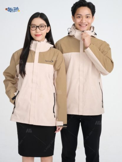 mẫu áo khoác đồng phục công ty màu vàng nhạt- 2