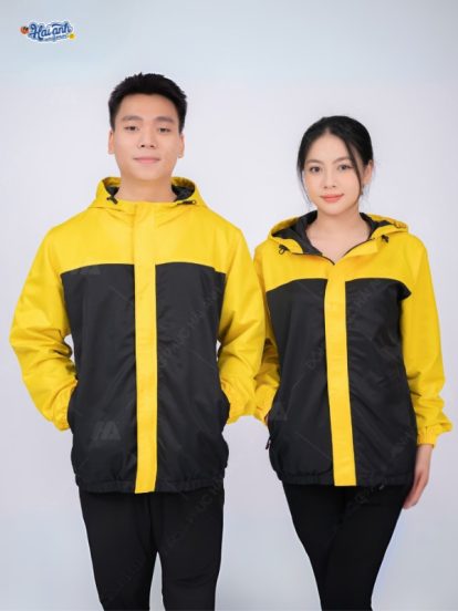 Mẫu Áo Khoác Gió Đồng Phục Công Ty Màu Đen Phối Vàng
