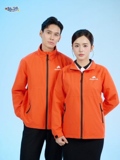 Mẫu áo khoác đồng phục công ty Windbreaker màu cam Ahamove -2