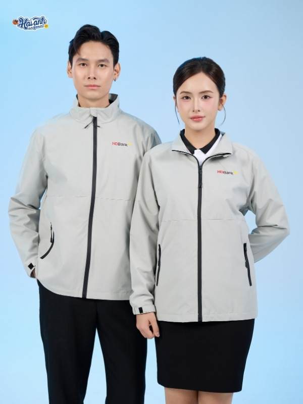 Mẫu áo khoác đồng phục công ty Windbreaker màu xám trắng HDBank