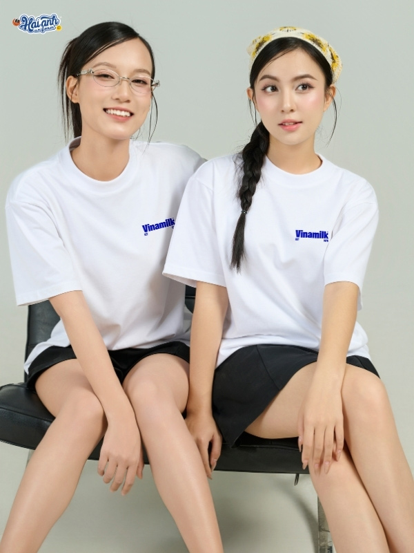 Vải HATO cao cấp, thoáng mát, giúp áo thun FastUni giữ form chuẩn