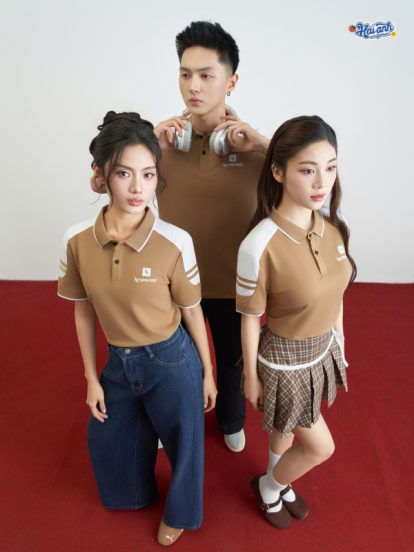 Nâng cấp diện mạo doanh nghiệp với mẫu áo polo đồng phục công ty Ecotton 02 màu cafe đầy phong cách. Liên hệ Hải Anh Uniform để sở hữu mẫu áo công ty thời thượng với giá chỉ từ 170.000đ.