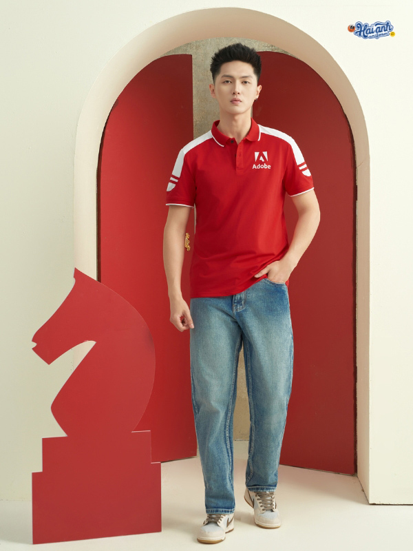 Mẫu áo polo đồng phục công ty Ecotton 02 màu đỏ mang đến vẻ ngoài chỉn chu, phong thái tự tin