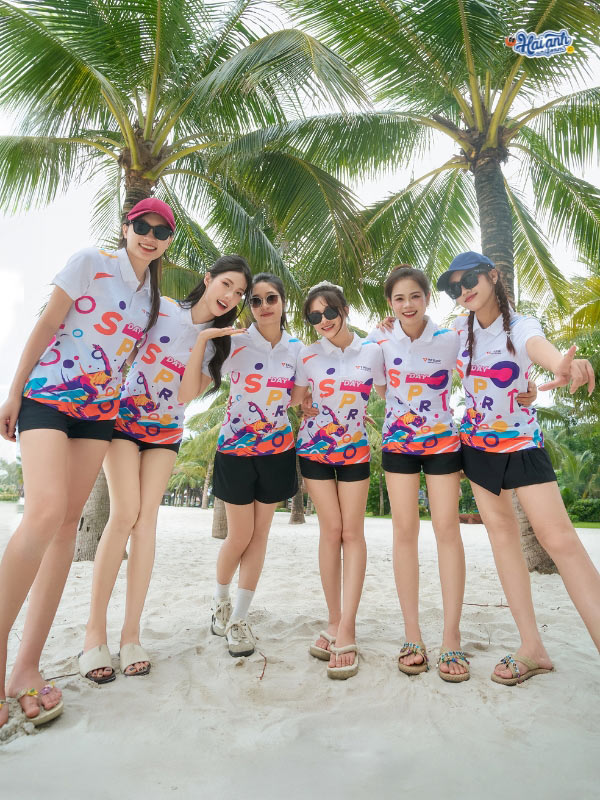 Mẫu áo thun Summer 04 với sắc màu rực rỡ giúp tập thể chiếm trọn spotlight trong mọi hành trình