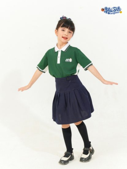 Mẫu Đồng Phục Mầm Non Màu Xanh Iris Phối Sườn - 2